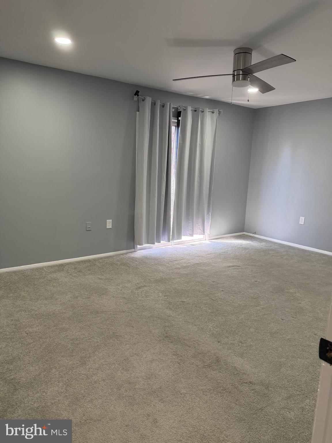 1901 Greenberry Road Baltimore, MD 21209 - Photo 18 of 53 Primary Bedroom