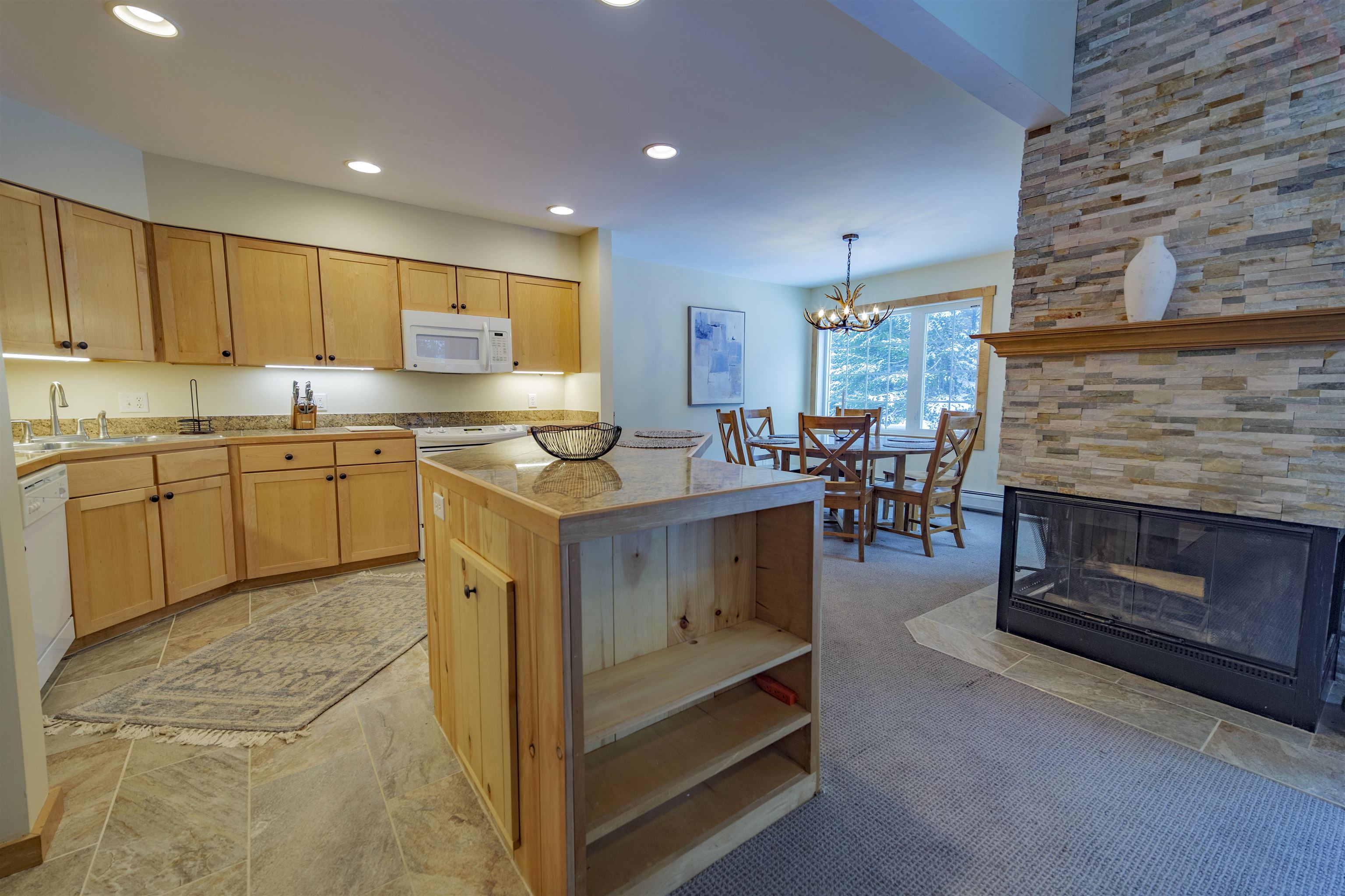 70 B Kingswood Road West Dover, VT 05356 - Photo 6 of 35