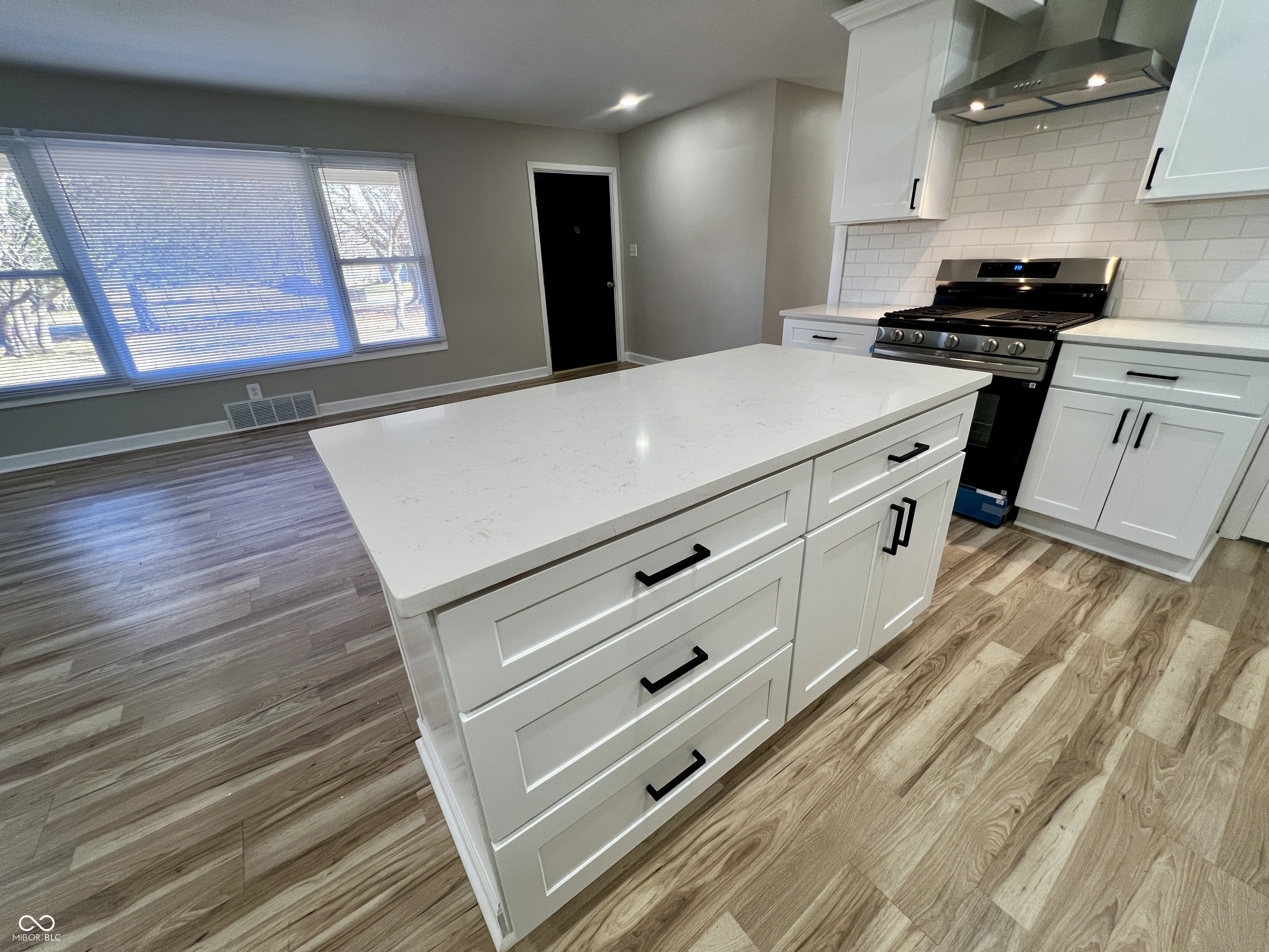 5736 Sharon Road Indianapolis, IN 46228 - Photo 12 of 43