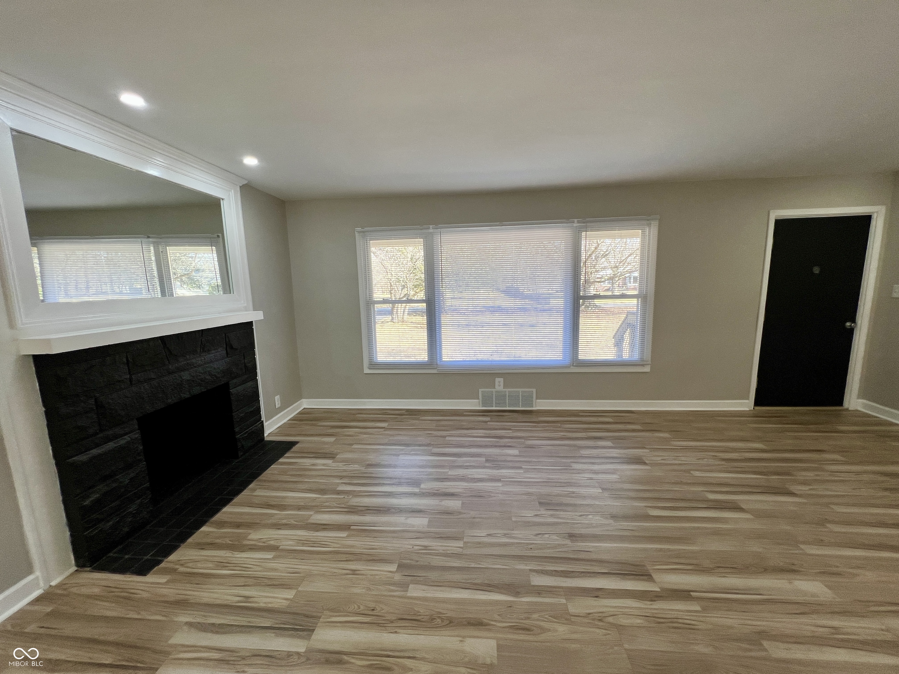 5736 Sharon Road Indianapolis, IN 46228 - Photo 14 of 43