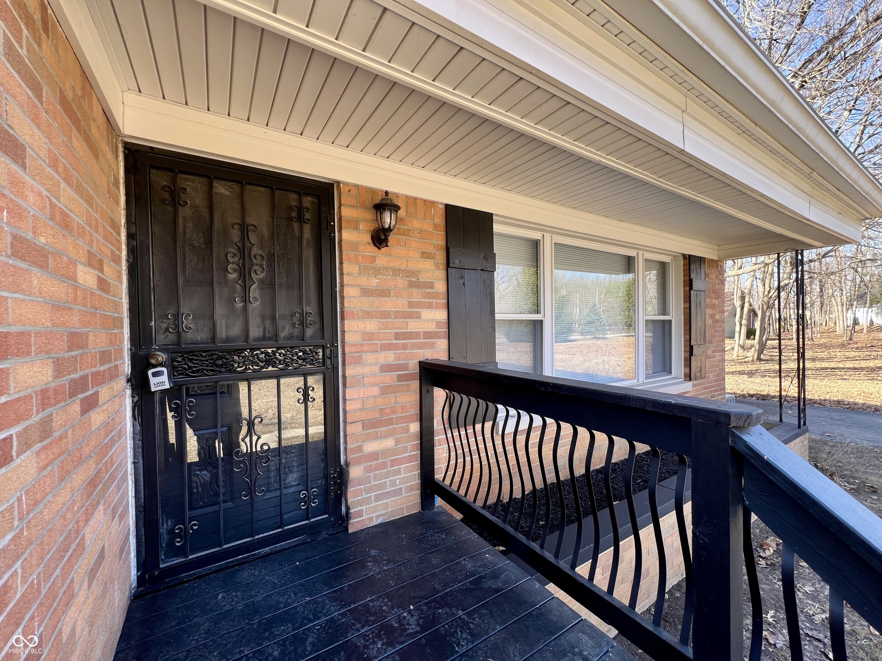 5736 Sharon Road Indianapolis, IN 46228 - Photo 5 of 43