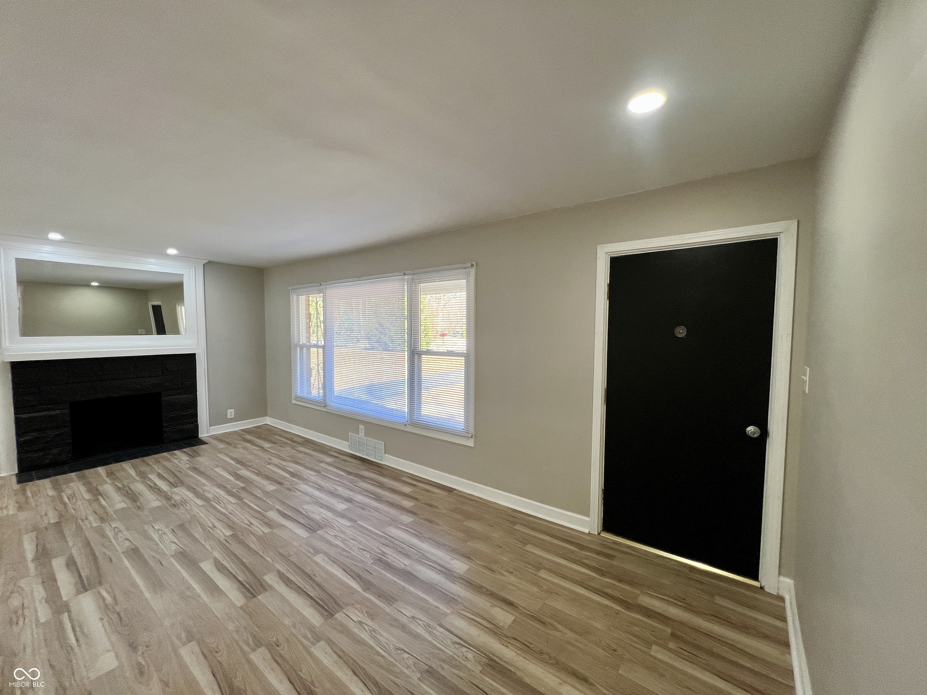 5736 Sharon Road Indianapolis, IN 46228 - Photo 6 of 43