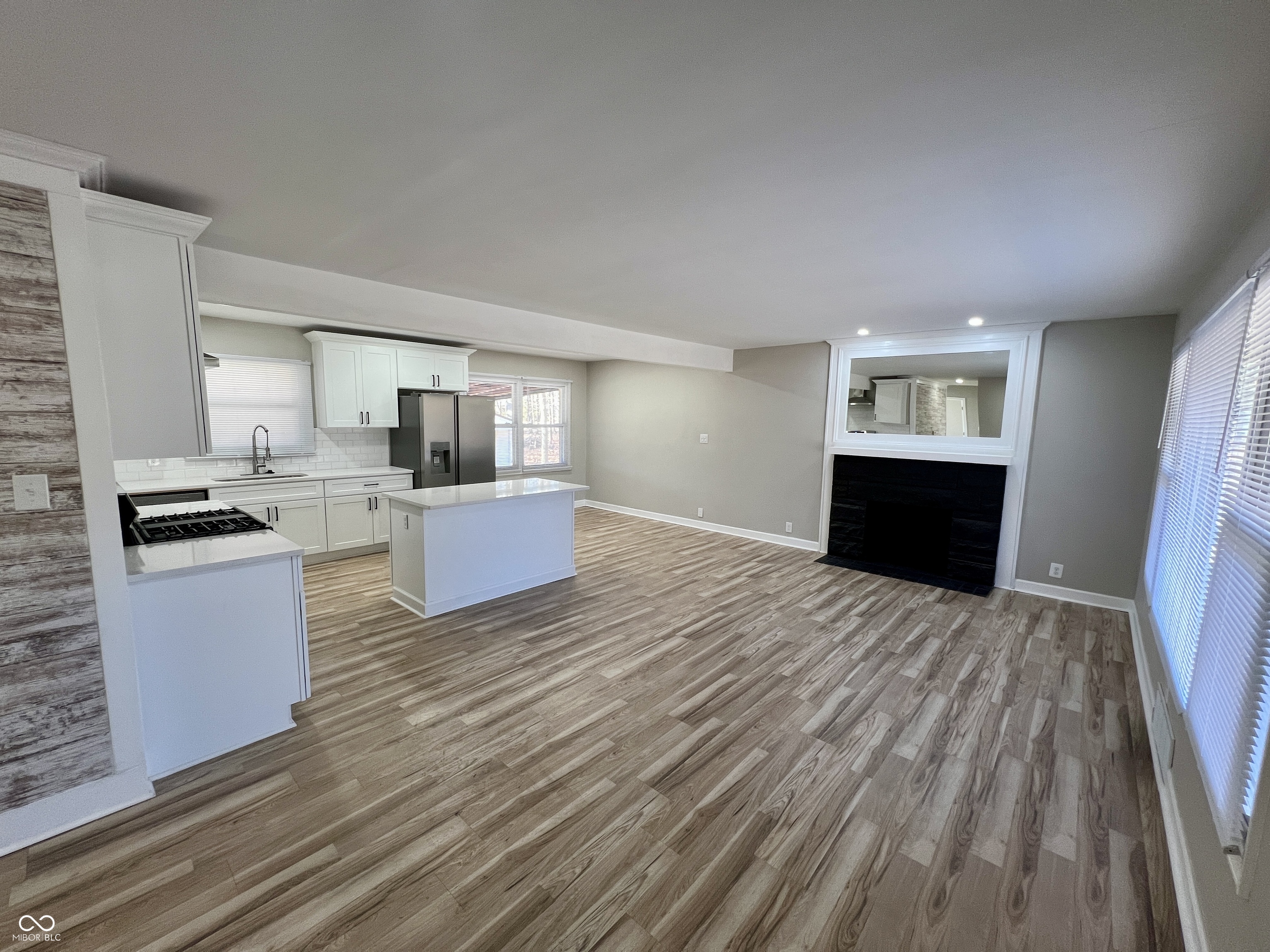 5736 Sharon Road Indianapolis, IN 46228 - Photo 7 of 43