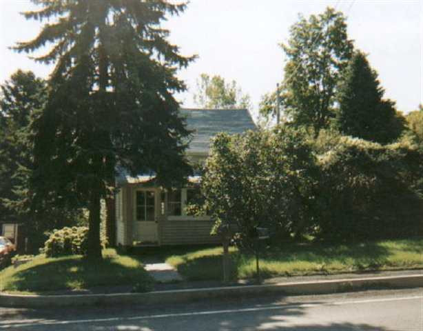 1118 River Road Bethlehem, NY 12158 - Photo 1 of 4 Photo 1