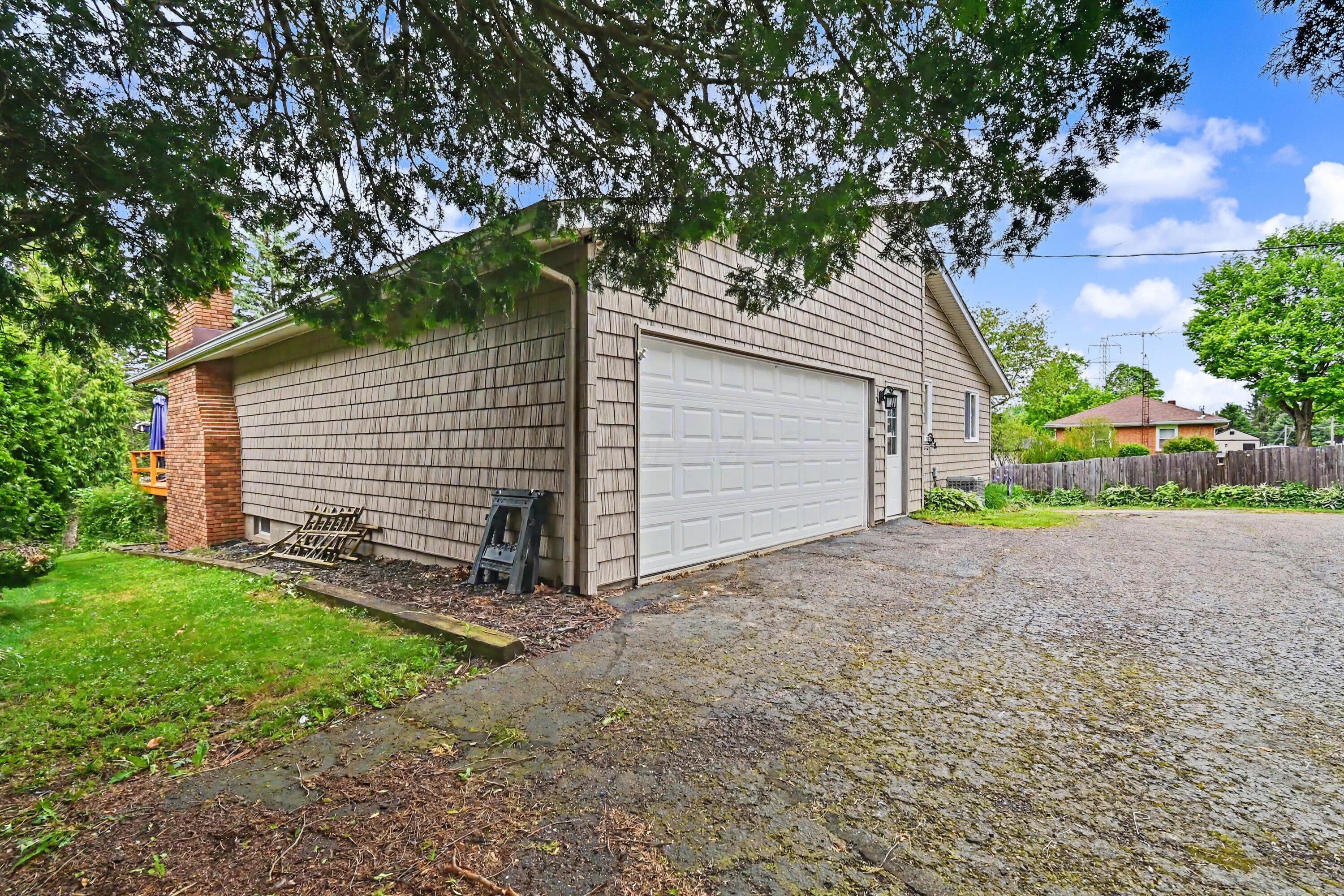 1921 West Cook Road Mansfield, OH 44906 - Photo 29 of 33 CAT_3195
