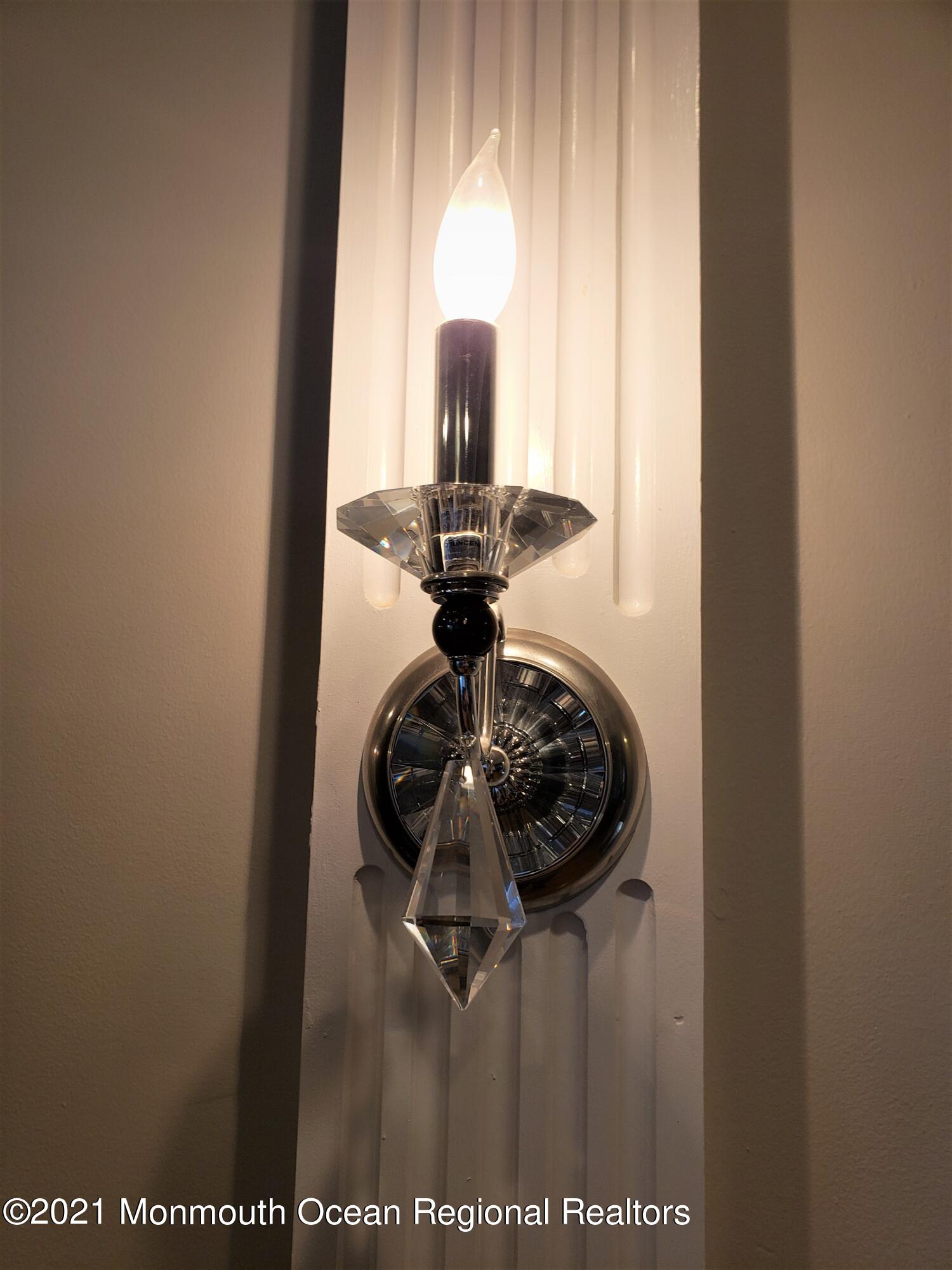 164 Linden Avenue, Unit 12 Highlands, NJ 07732 - Photo 3 of 8 a close view of a stove in a kitchen
