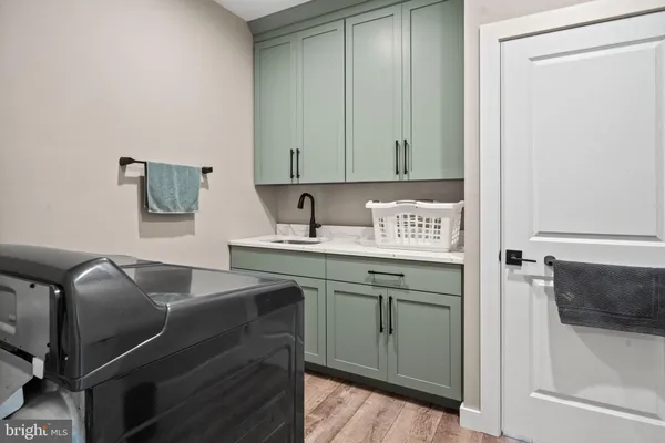 $1,375,000 | 233 European Drive, Fleetwood, PA 19522