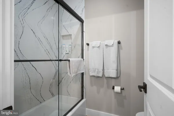 $1,375,000 | 233 European Drive, Fleetwood, PA 19522