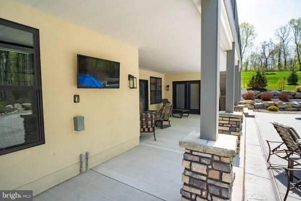 $1,375,000 | 233 European Drive, Fleetwood, PA 19522