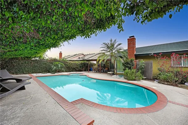 $989,900 | 11858 Haro Avenue, Downey, CA 90241