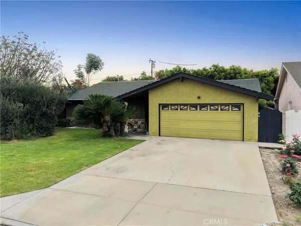 $989,900 | 11858 Haro Avenue, Downey, CA 90241