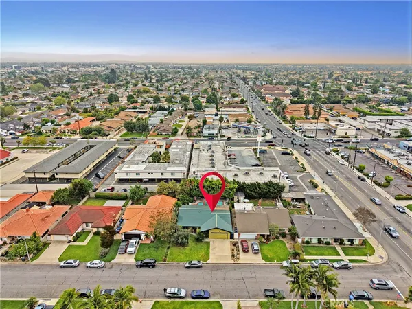 $989,900 | 11858 Haro Avenue, Downey, CA 90241