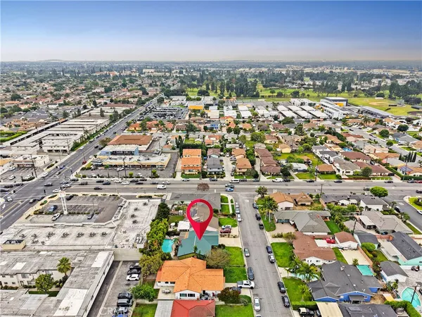 $989,900 | 11858 Haro Avenue, Downey, CA 90241