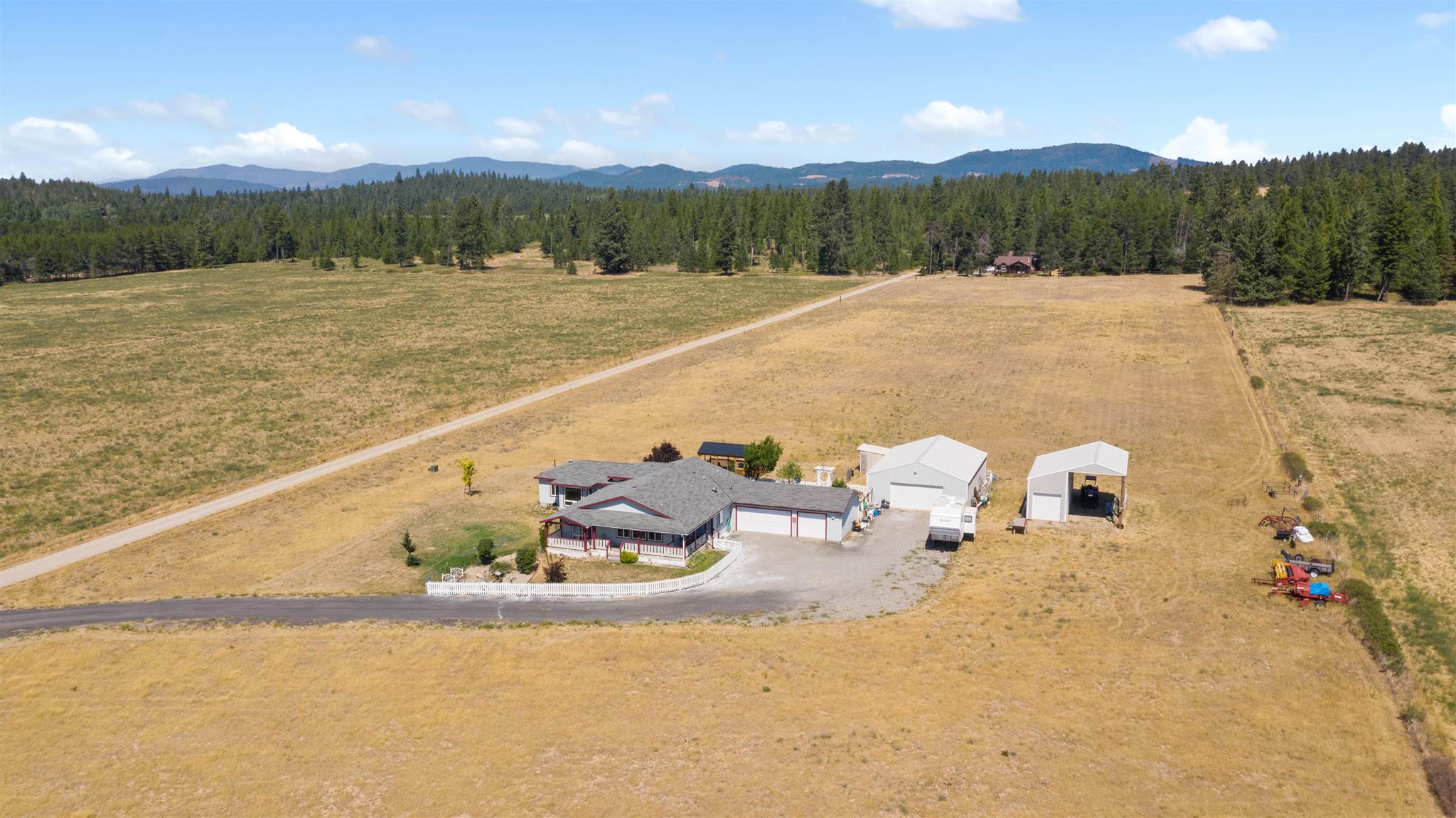 37404 North Elk Chattaroy Road Elk, WA 99009 - Photo 22 of 31