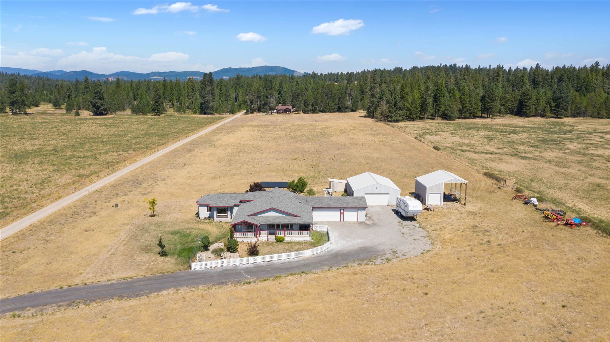 37404 North Elk Chattaroy Road Elk, WA 99009 - Photo 26 of 31