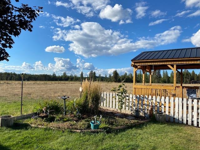 37404 North Elk Chattaroy Road Elk, WA 99009 - Photo 30 of 31