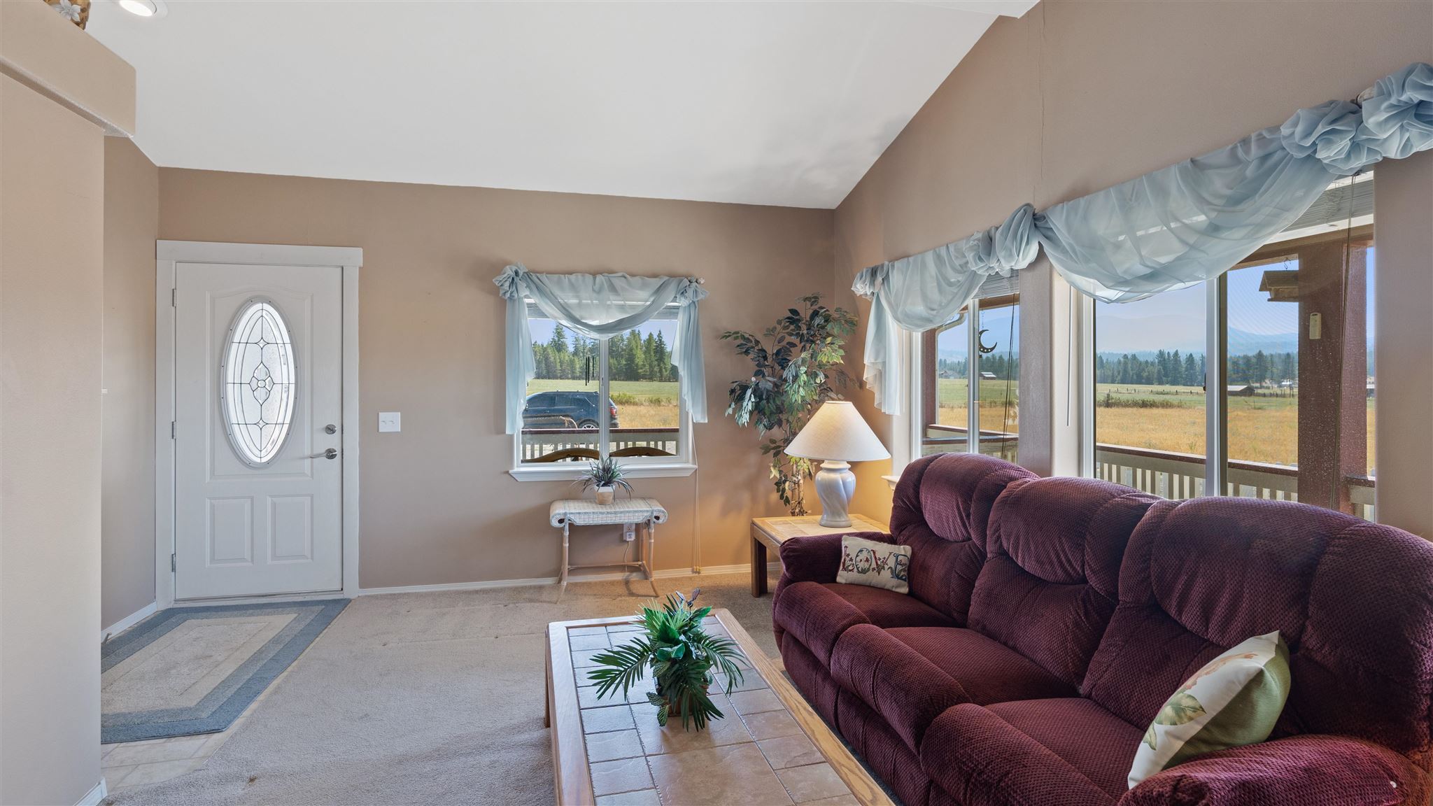 37404 North Elk Chattaroy Road Elk, WA 99009 - Photo 4 of 31