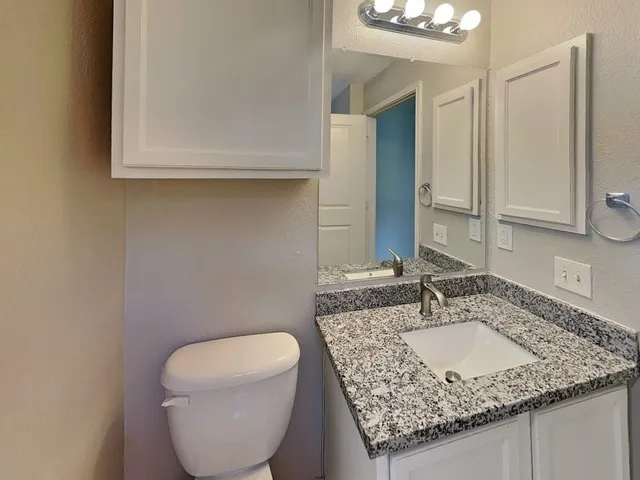 $1,635 | 18029 Belfry Pass, Manor, TX 78653