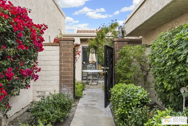 $299,000 | 68644 Calle Mancha, Cathedral City, CA 92234