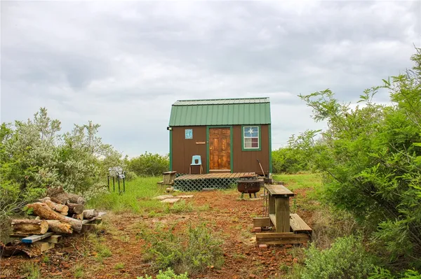 $195,000 | 464 Cr 354 Charlotte Tx 78011, Charlotte, TX 78011