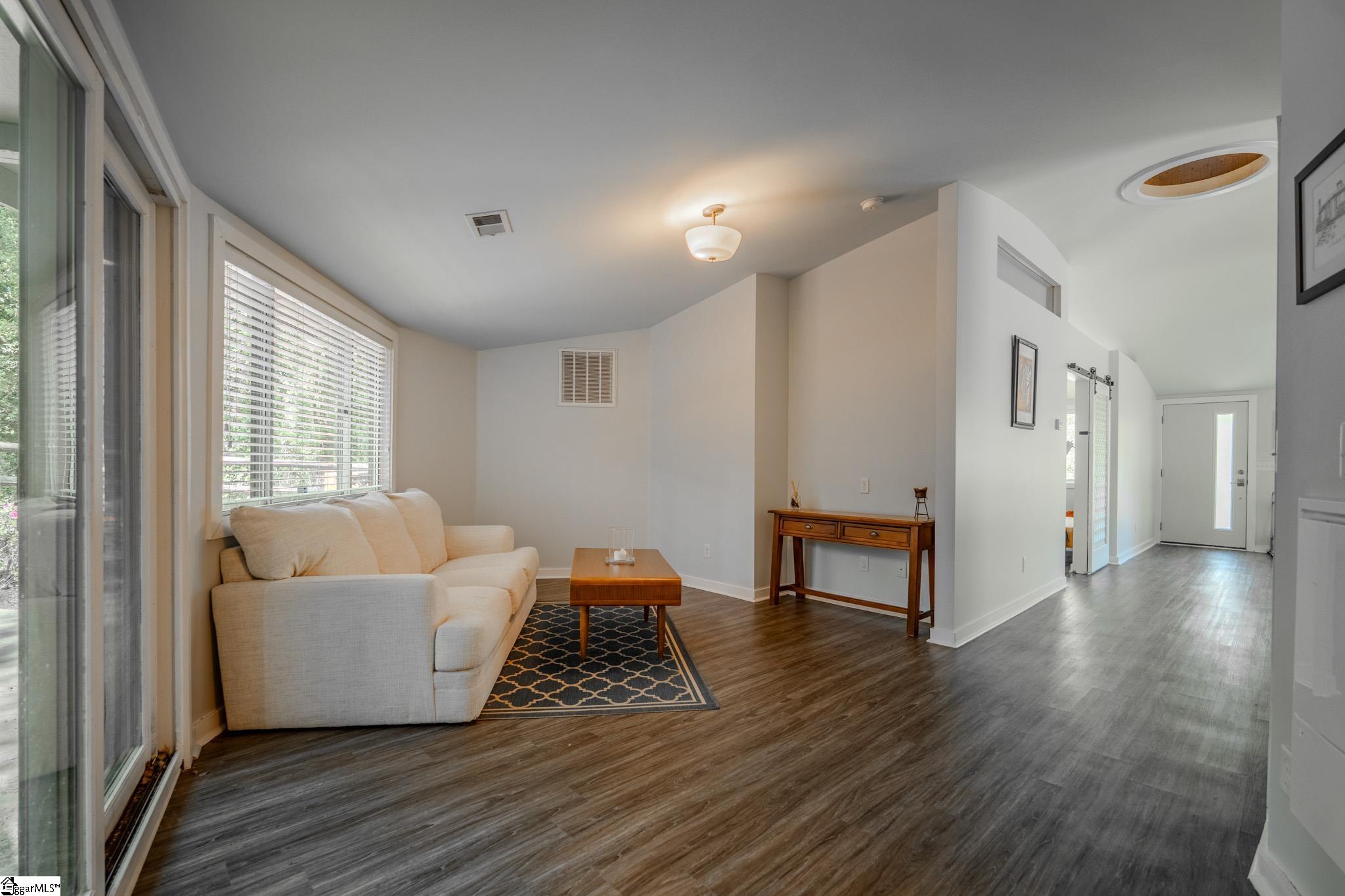 112 Scarlett Street Greenville, SC 29607 - Photo 15 of 27