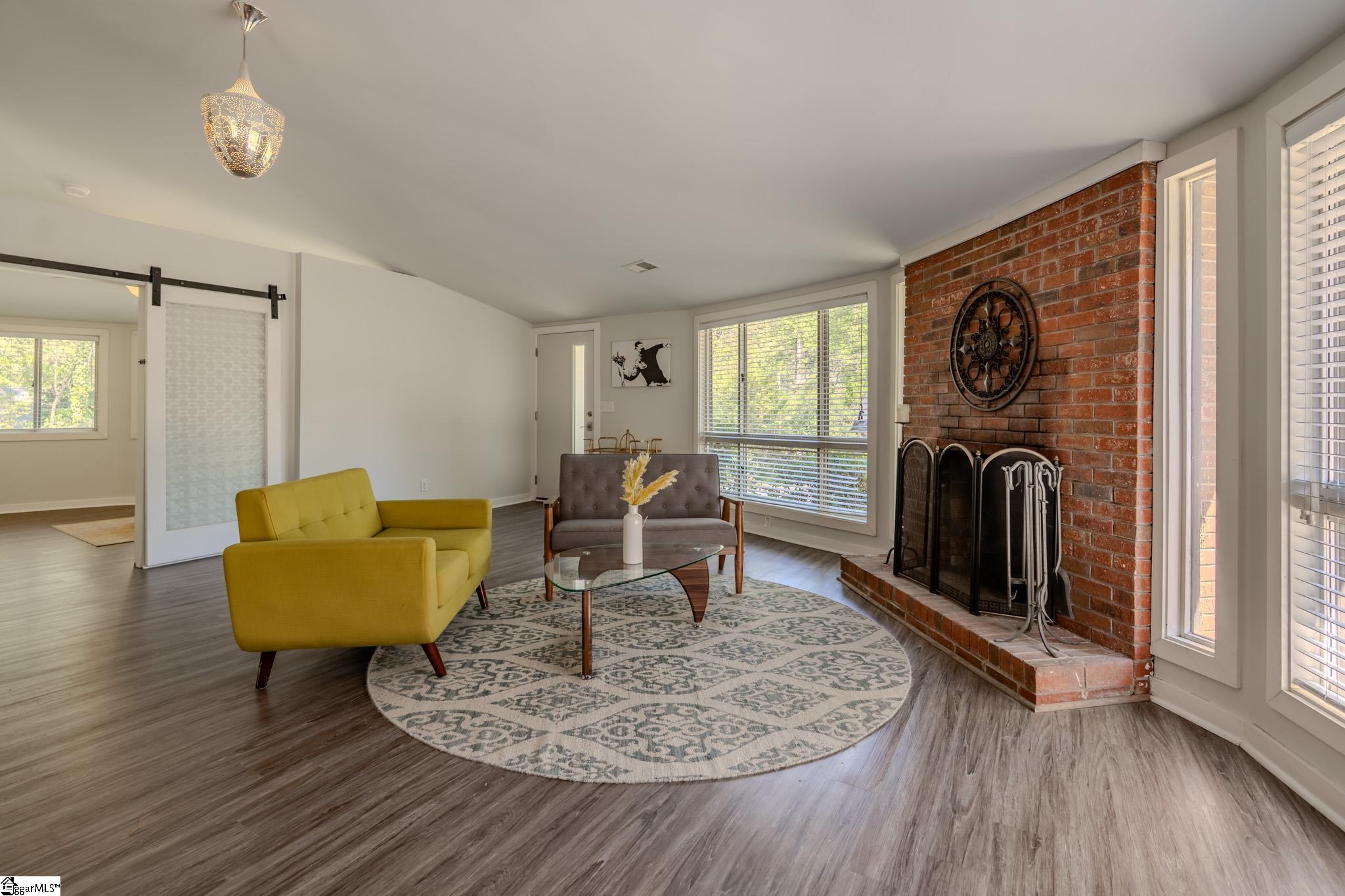 112 Scarlett Street Greenville, SC 29607 - Photo 2 of 27