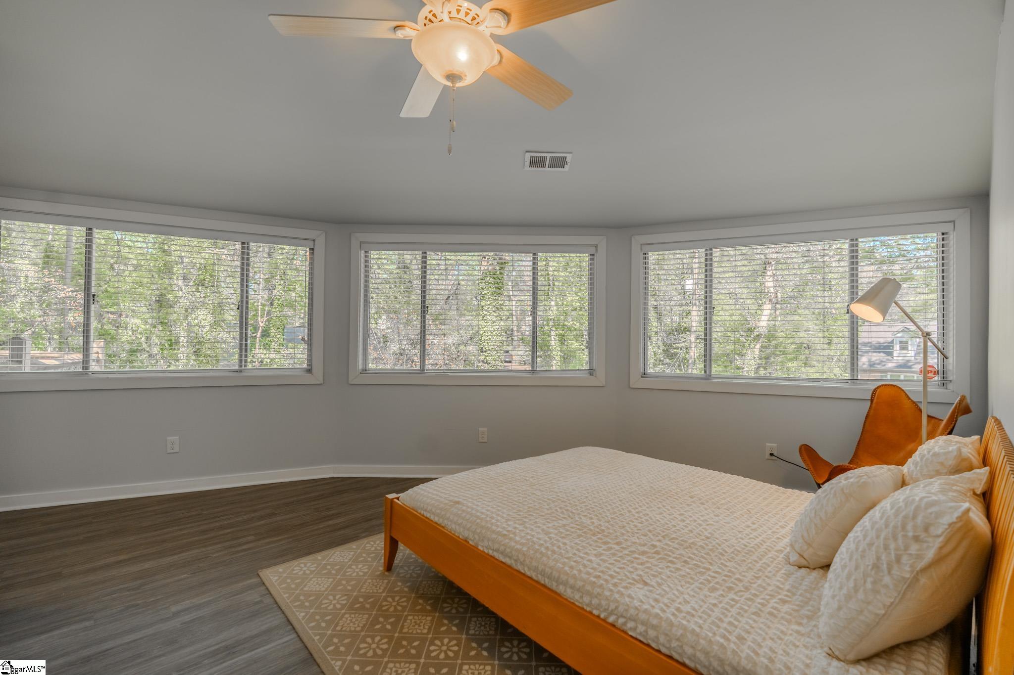 112 Scarlett Street Greenville, SC 29607 - Photo 4 of 27