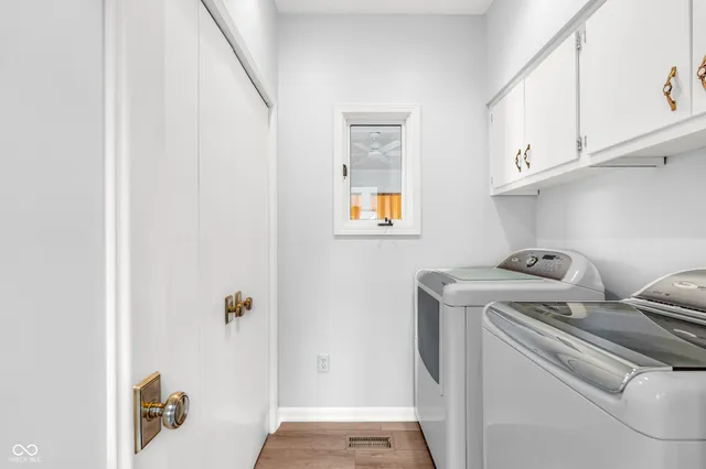 $655,000 | 958 Tamarack Cir N Drive, Indianapolis, IN 46260