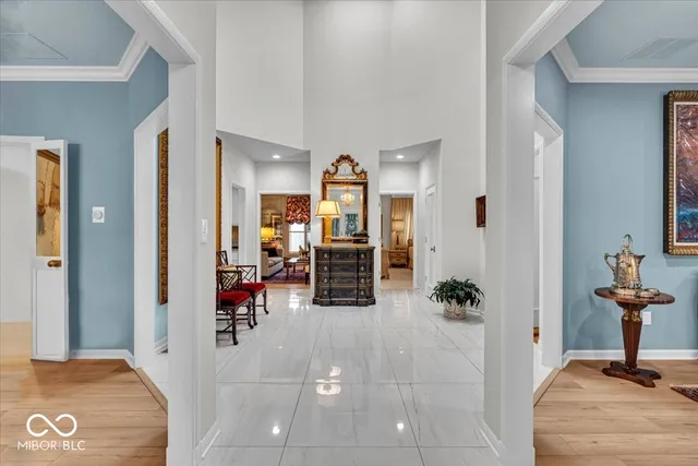 $655,000 | 958 Tamarack Cir N Drive, Indianapolis, IN 46260