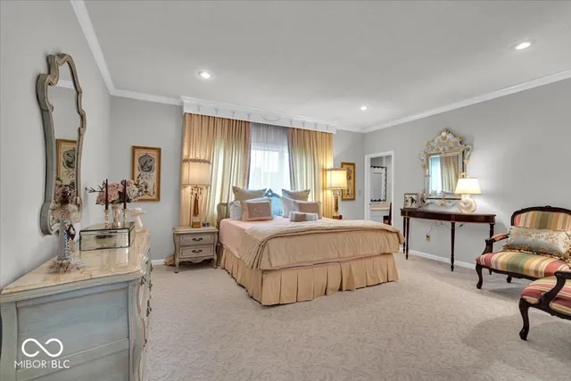 $655,000 | 958 Tamarack Cir N Drive, Indianapolis, IN 46260