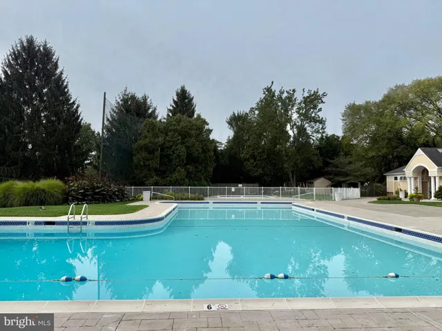 $749,900 | 4 Dogleg Lane, Lawrenceville, NJ 08648