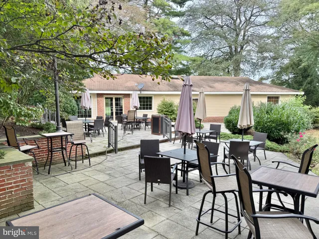 $749,900 | 4 Dogleg Lane, Lawrenceville, NJ 08648