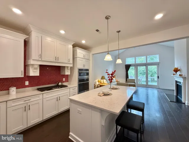 $749,900 | 4 Dogleg Lane, Lawrenceville, NJ 08648