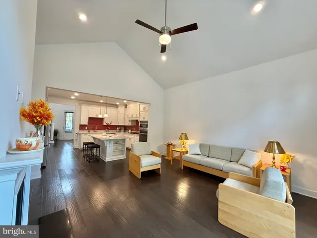 $749,900 | 4 Dogleg Lane, Lawrenceville, NJ 08648