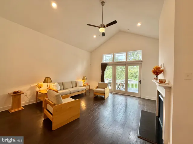 $749,900 | 4 Dogleg Lane, Lawrenceville, NJ 08648