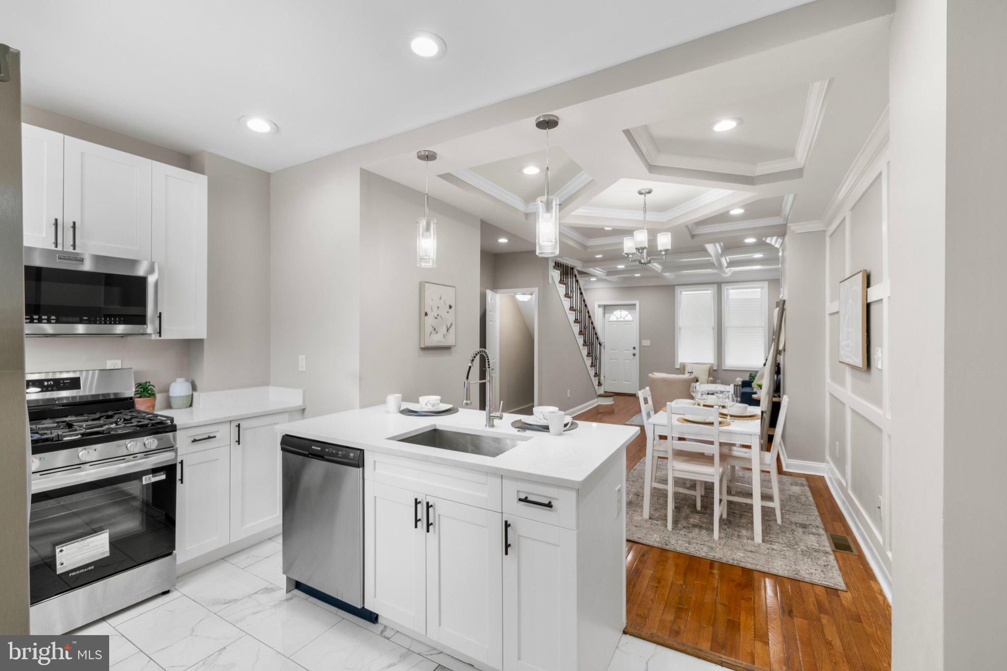 145 North Monastery Avenue Baltimore, MD 21229 - Photo 6 of 45 Bright and airy room with natural light.