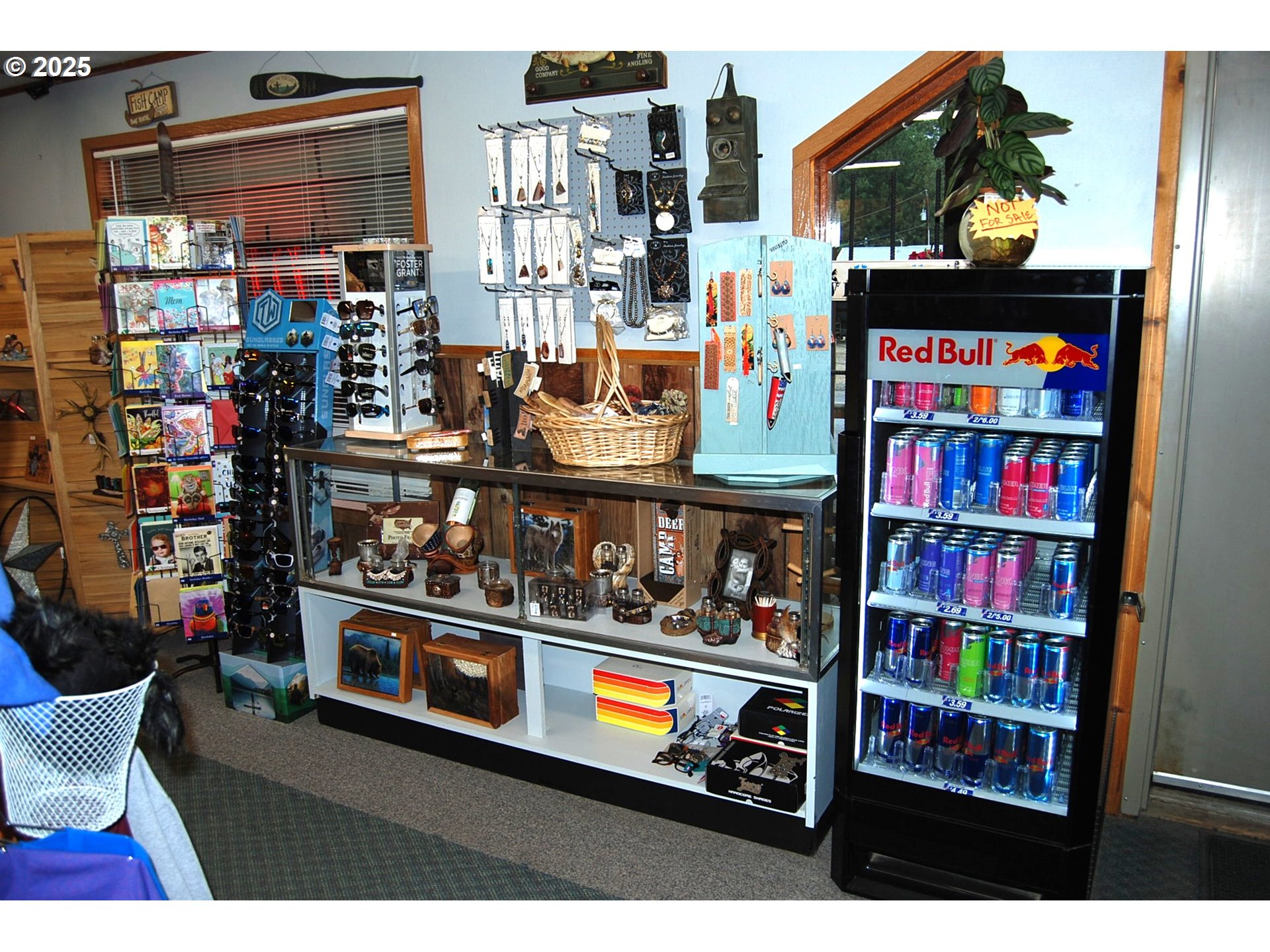 150 Mill Street Sumpter, OR 97877 - Photo 18 of 47 a room