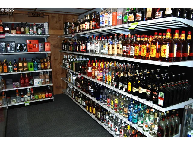 a room with lots of different kinds of flowers