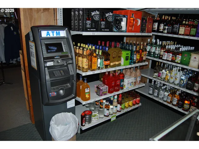 a view of people sitting in a fruit