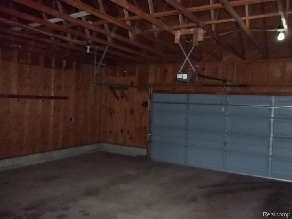 12400 Barnes Road Byron, MI 48418 - Photo 10 of 12 GARAGE.JPG