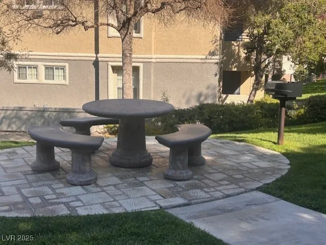 $299,999 | 1704 Queen Victoria Street, Unit 102, Las Vegas, NV 89144