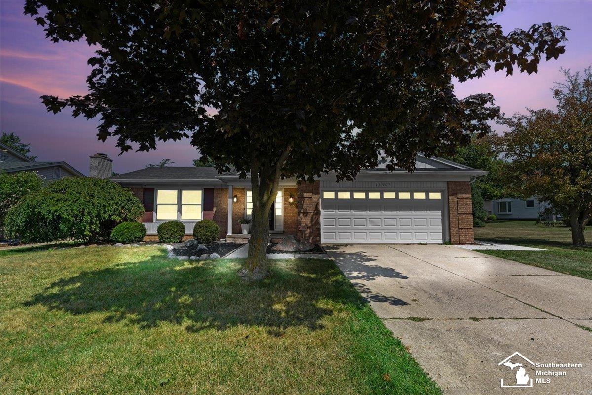18503 Valleyview Street Riverview, MI 48193 - Photo 1 of 31