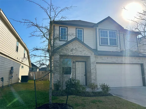 $2,000 | 2831 Autumn Mist Lane, Conroe, TX 77304