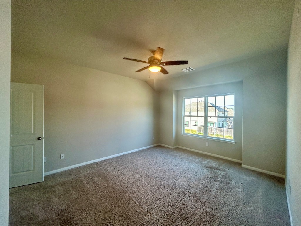 2831 Autumn Mist Lane Conroe, TX 77304 - Photo 14 of 27