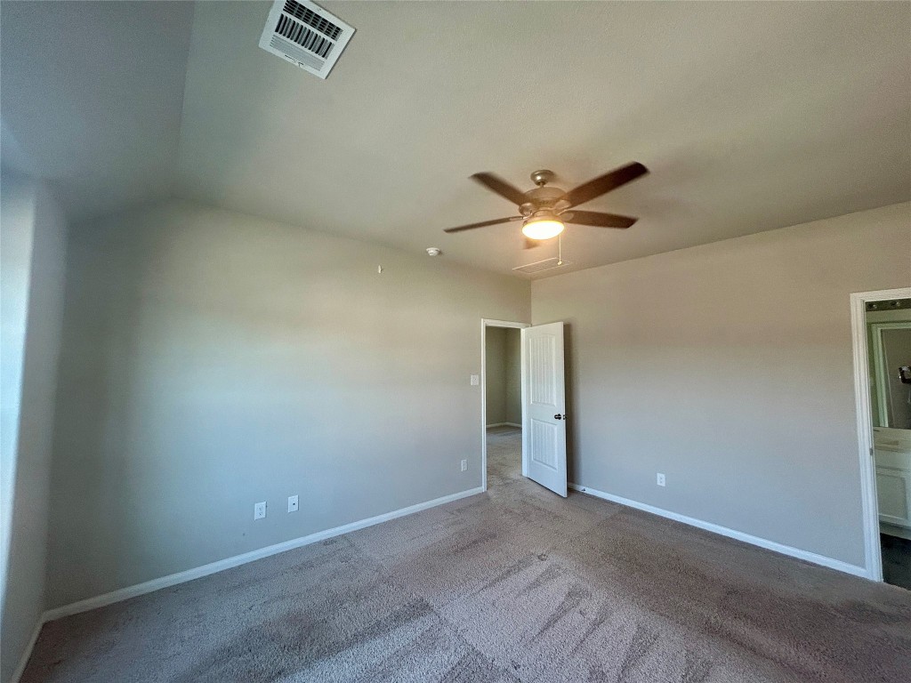 2831 Autumn Mist Lane Conroe, TX 77304 - Photo 15 of 27