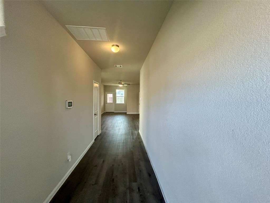 2831 Autumn Mist Lane Conroe, TX 77304 - Photo 4 of 27