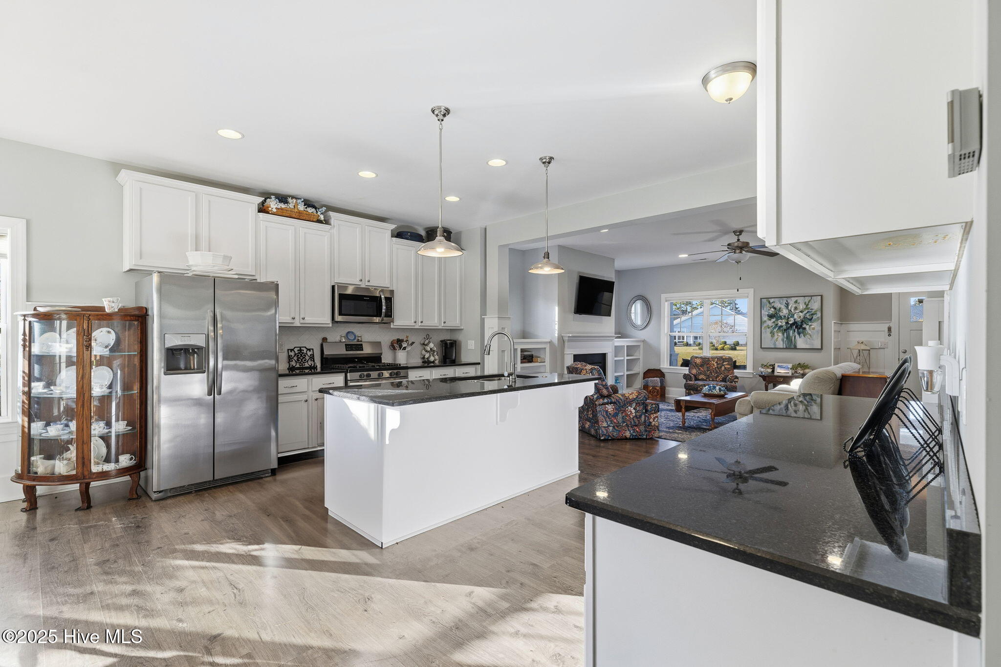 513 Oneida Lake Road Wilmington, NC 28401 - Photo 14 of 46 18-web-or-mls-GI - 513 Oneida Lake - Lis