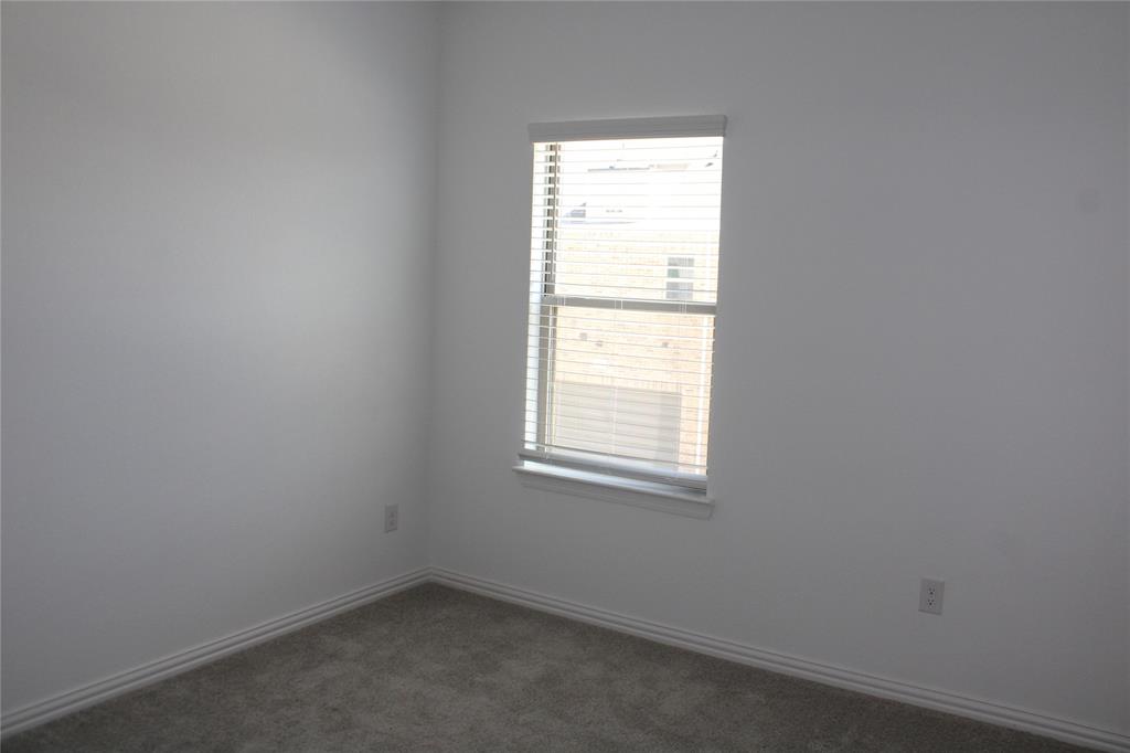 628 Blue Rdg Drive Mansfield, TX 76063 - Photo 16 of 18