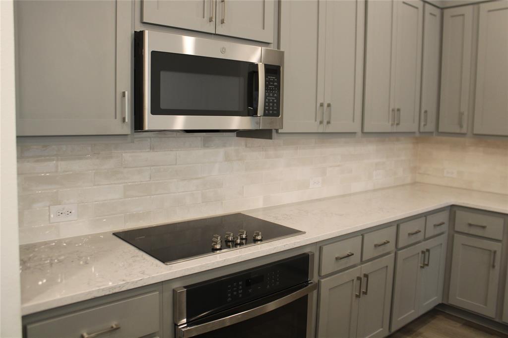 628 Blue Rdg Drive Mansfield, TX 76063 - Photo 7 of 18