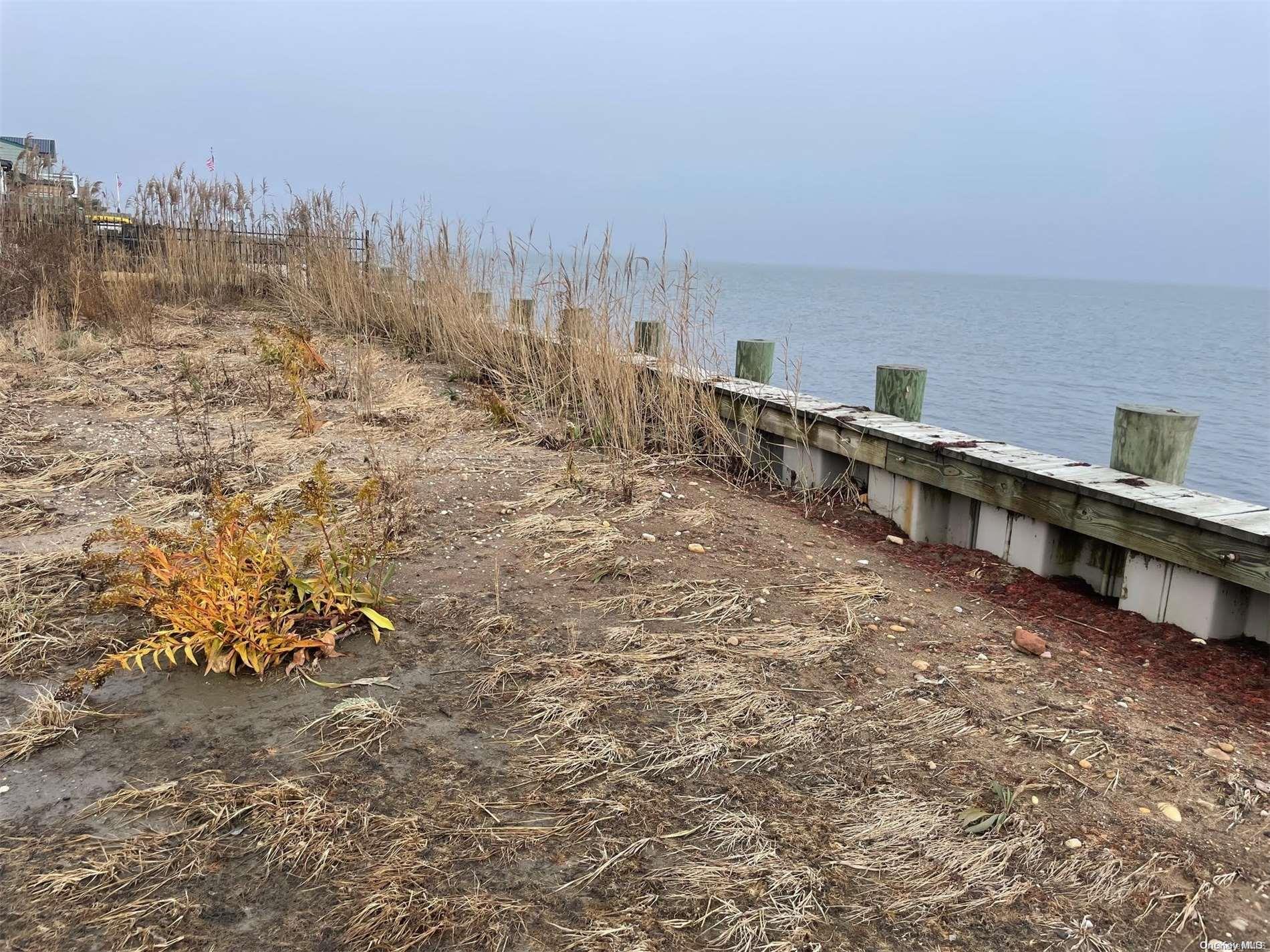 4 Grandview Drive Blue Point, NY 11715 - Photo 4 of 6